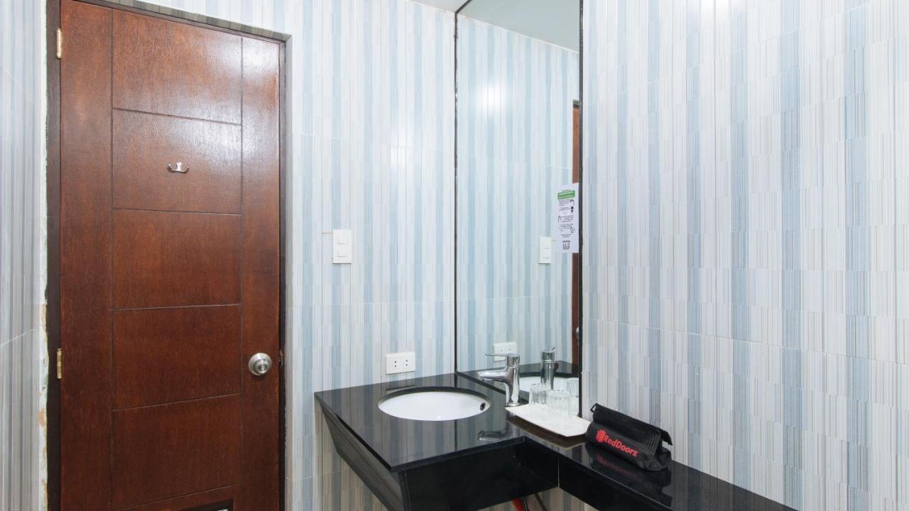 Reddoorz Plus @ Melsol Metro Vigan Dış mekan fotoğraf