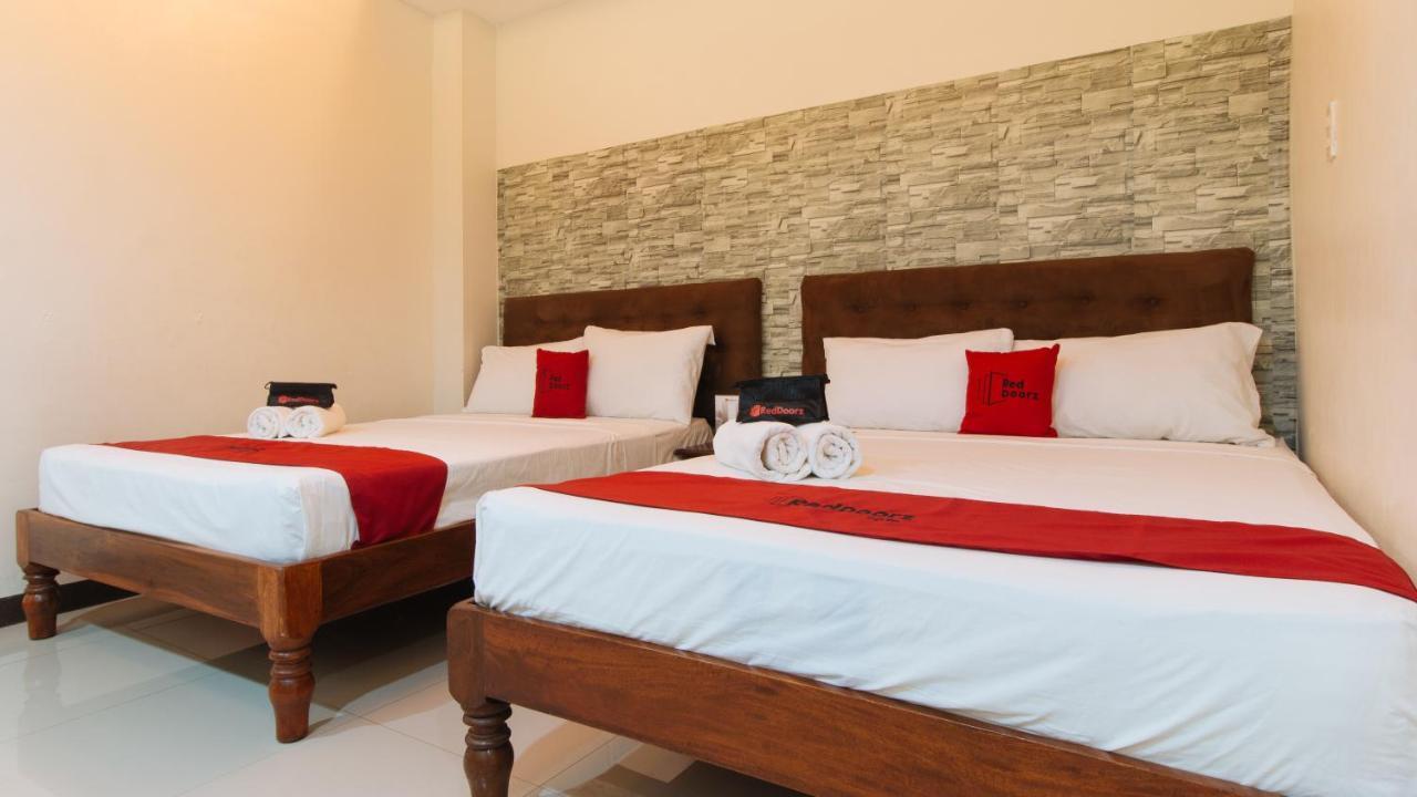 Reddoorz Plus @ Melsol Metro Vigan Dış mekan fotoğraf